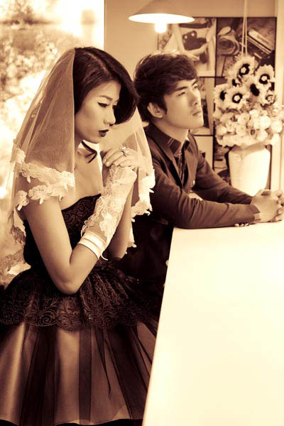 Cô gái nguyện cầu